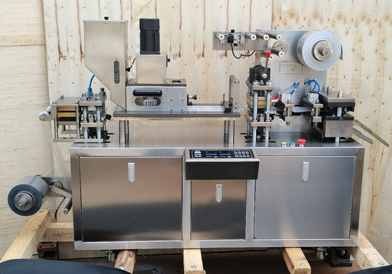 1Tek kullanımlık şırınga için.8KW sıvı plastik kabarcık ambalaj makinesi