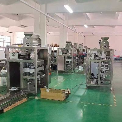 Plexiglass Güvenlik Kapısı Otomatik Paketleme Makinesi 2-5g Yeşil Çay Tozu için 10 Satır