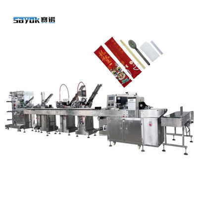 Servo Sürüklenen Peçete Kaşığı Çatal Diş çakıcı Şeker Döşeme Set Tam Otomatik Ambalaj Makinesi
