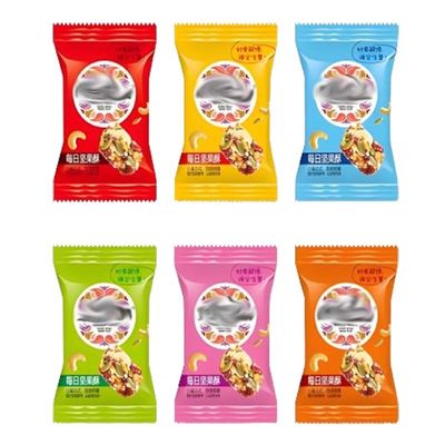 Yüksek Kaliteli Gummy Candy Otomatik Ambalaj Makinesi titreşimli plaka tipi yastık ambalaj makinesi